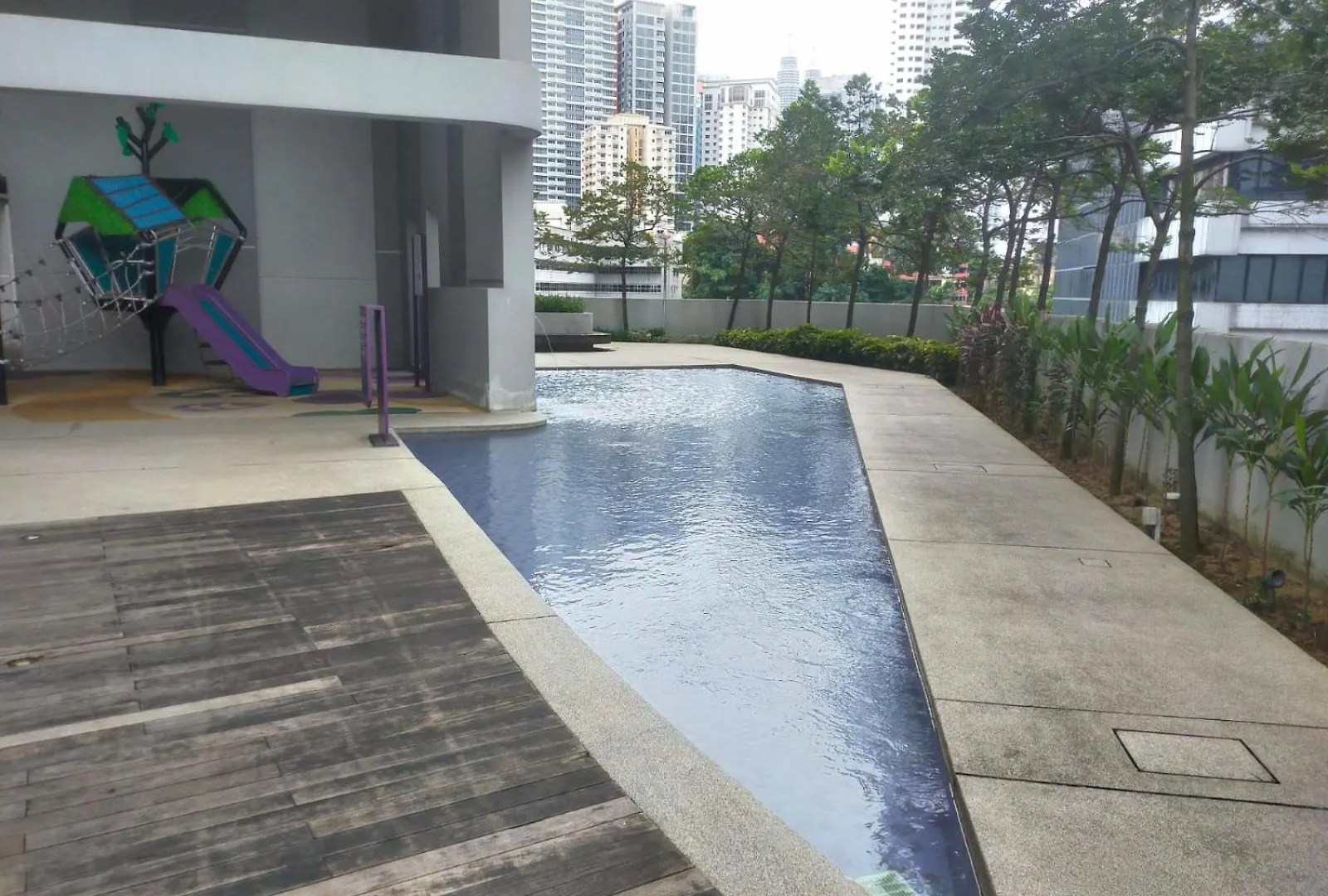 The Royal Reside Daire Kuala Lumpur 0*,